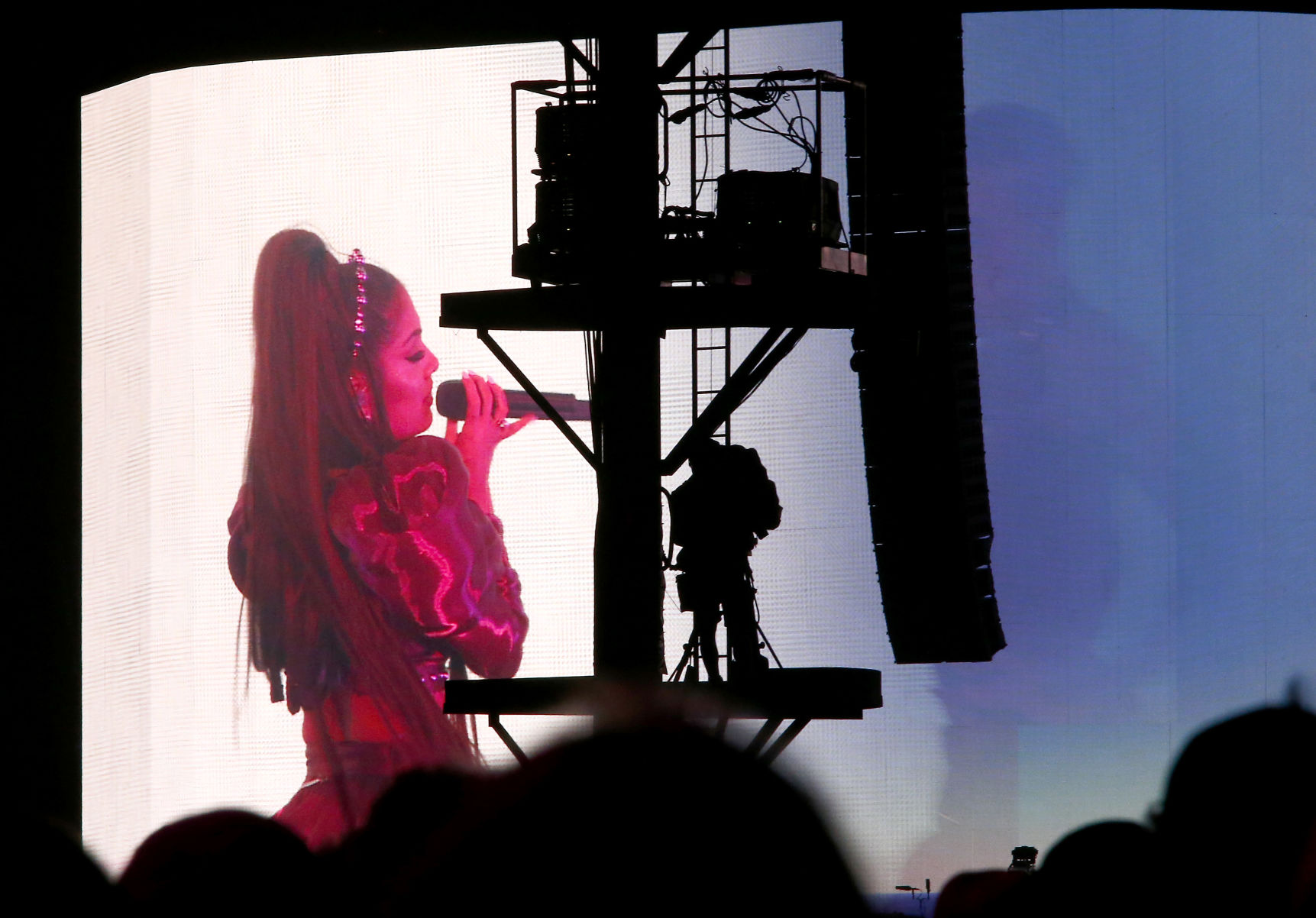 ENTER-MUS-COACHELLA-GRANDE-2-LA